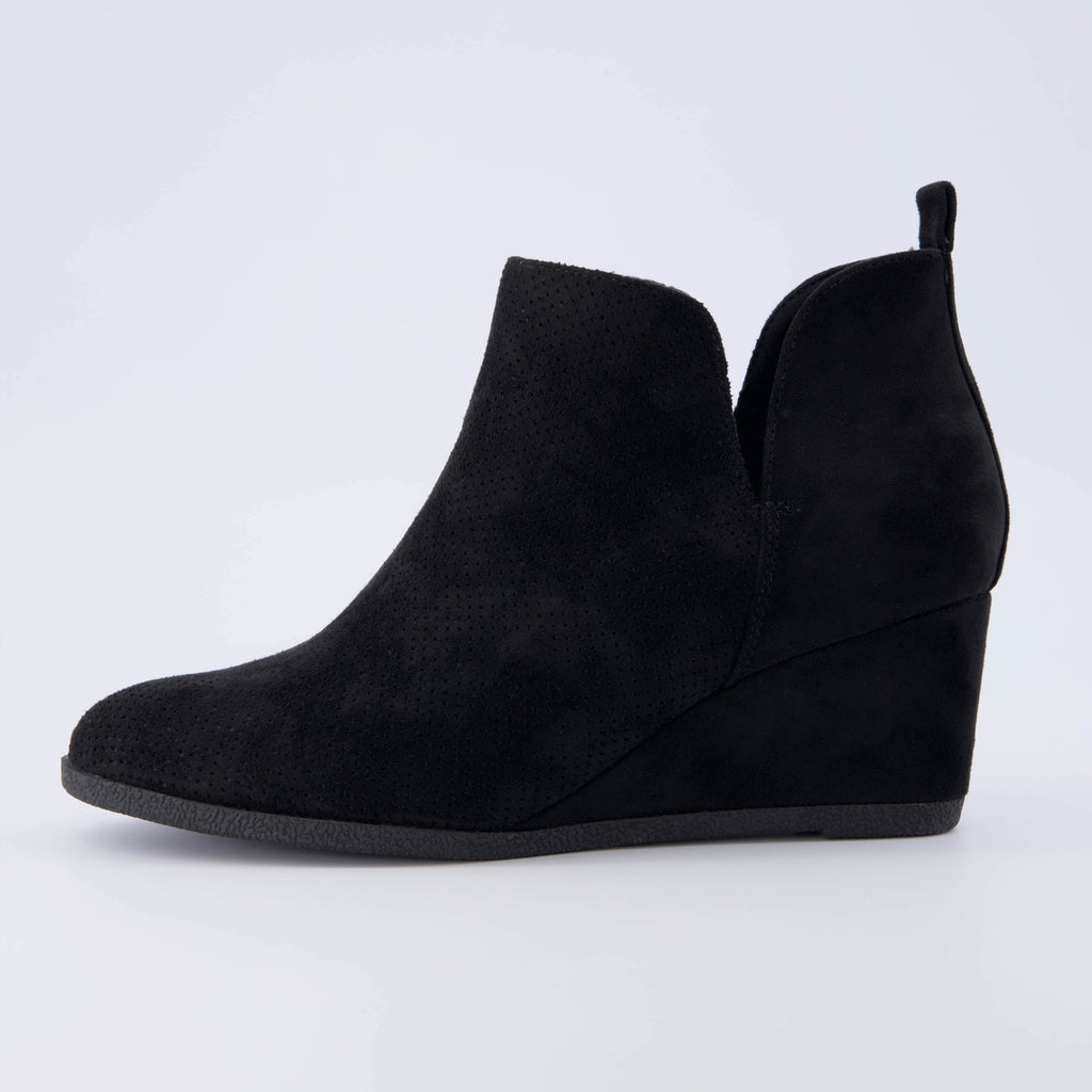 Tito Wedge Bootie - boots