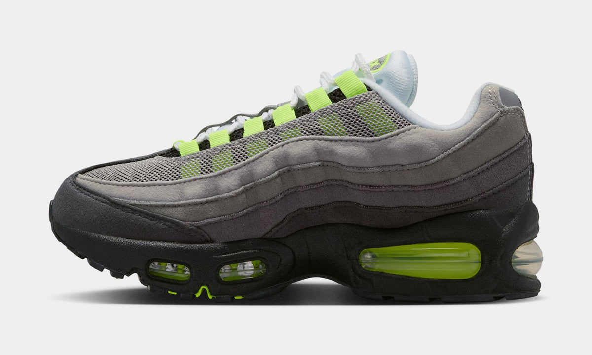 Air Max 95 Big Bubble Neon Grade School Running Shoes (Black/Neon Yellow/Anthracite/Light Graphite) - sneakers - view 3