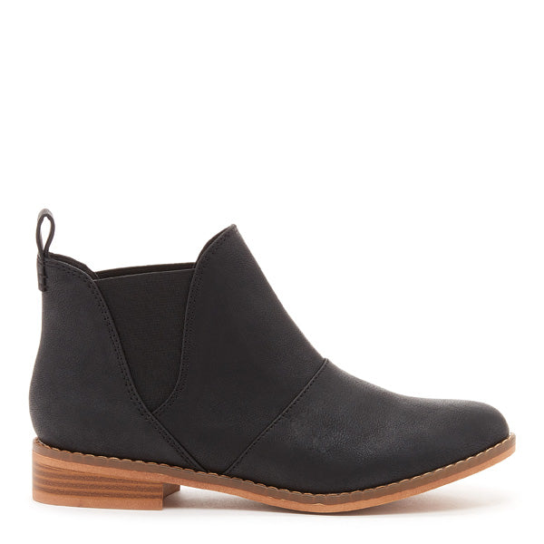 Maylon Black Ankle Bootie - boots